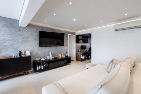 Apartamento à venda com 145m², 2 quartos e 3 vagasSala