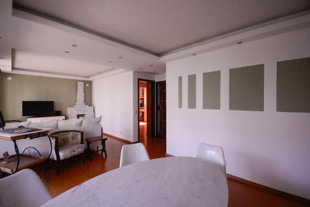 Apartamento à venda com 114m², 2 quartos e 2 vagasSala 