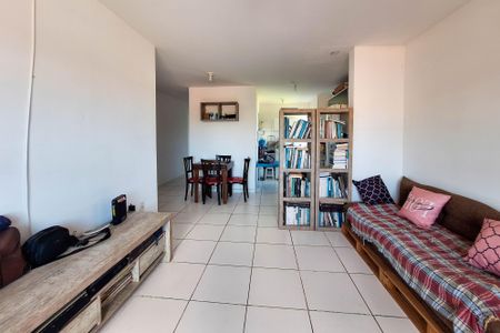 Apartamento para alugar com 67m², 2 quartos e 1 vaga Apartamento para alugar com 67m², 2 quartos e 1 vagaSala