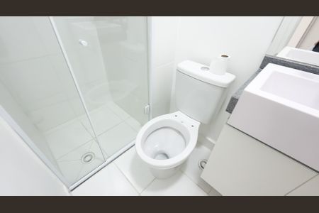 Banheiro de kitnet/studio para alugar com 1 quarto, 29m² em Brás, São Paulo