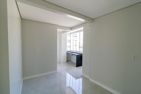 Apartamento à venda com 83m², 2 quartos e sem vagaCozinha e Área de Serviço