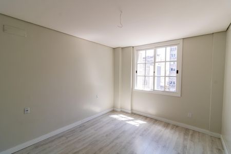 Apartamento à venda com 83m², 2 quartos e sem vagaSuíte