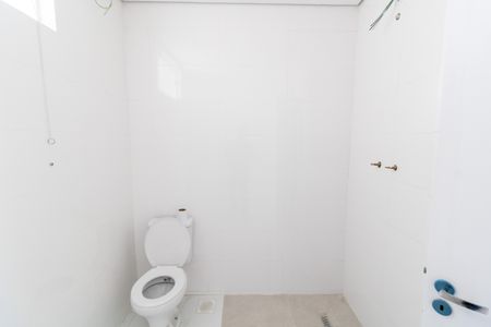 Apartamento à venda com 83m², 2 quartos e sem vagaBanheiro