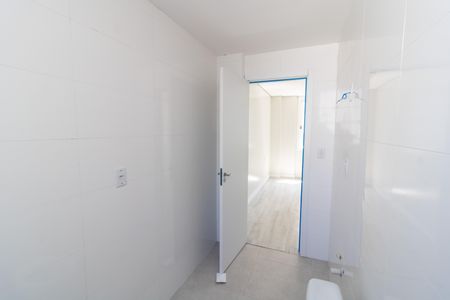 Apartamento à venda com 83m², 2 quartos e sem vagaBanheiro da Suíte