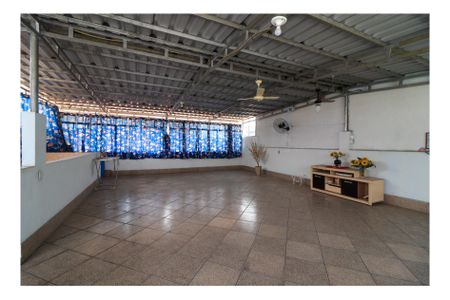 Casa de condomínio para alugar com 120m², 2 quartos e sem vagaTerraço