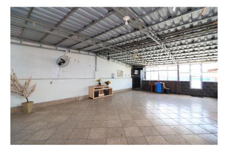 Casa de condomínio para alugar com 120m², 2 quartos e sem vagaTerraço