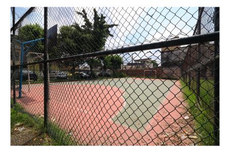 Casa de condomínio para alugar com 120m², 2 quartos e sem vagaQuadra Esportiva