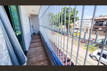 Casa para alugar com 330m², 4 quartos e 1 vagaVaranda do quarto e sala Sala segundo andar 