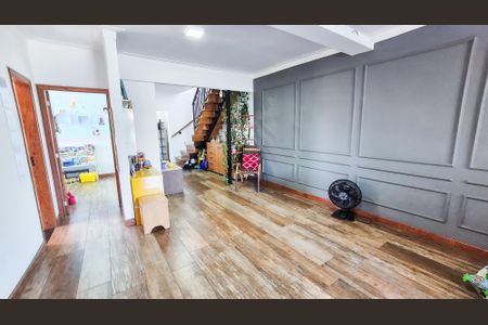 Casa para alugar com 330m², 4 quartos e 1 vagaSala segundo andar 