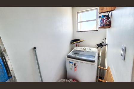 Casa para alugar com 330m², 4 quartos e 1 vagaÁrea de serviço 