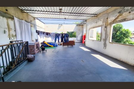 Casa para alugar com 330m², 4 quartos e 1 vagaTerraço terceiro andar  