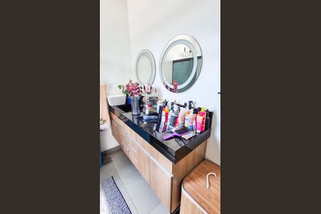 Casa para alugar com 330m², 4 quartos e 1 vagaBanheiro do quarto 4