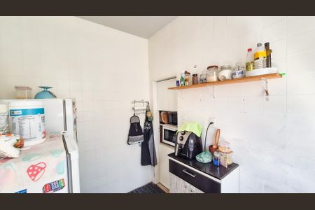 Casa para alugar com 330m², 4 quartos e 1 vagaCozinha primeiro andar 