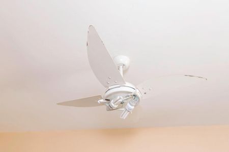 Sala de apartamento à venda com 1 quarto, 47m² em Olaria, Rio de Janeiro