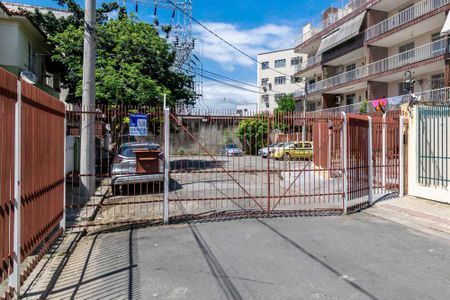 Apartamento à venda com 47m², 1 quarto e 1 vaga Apartamento à venda com 47m², 1 quarto e 1 vagaFachada da Entrada