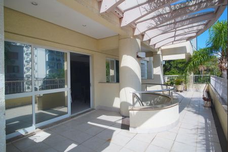 Apartamento à venda com 87m², 2 quartos e 2 vagasEntrada Salão de Festas