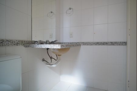 Apartamento à venda com 87m², 2 quartos e 2 vagasBanheiro da Suíte 2