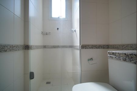 Apartamento à venda com 87m², 2 quartos e 2 vagasBanheiro da Suíte 2