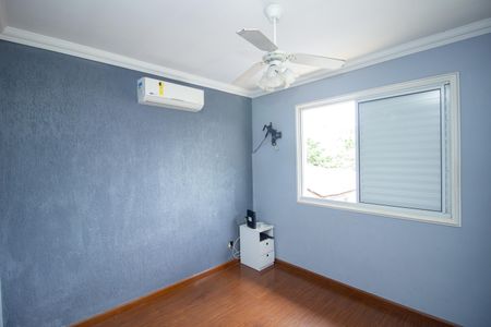 Casa de condomínio para alugar com 125m², 4 quartos e 2 vagasQuarto 4