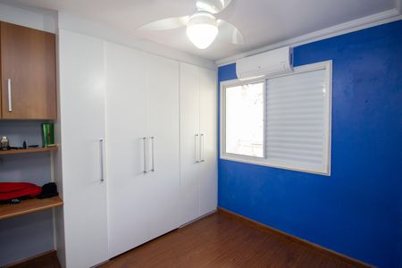 Casa de condomínio para alugar com 125m², 4 quartos e 2 vagasQuarto 2