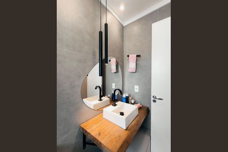 Apartamento à venda com 72m², 2 quartos e 1 vaga Apartamento à venda com 72m², 2 quartos e 1 vagaBanheiro da Suíte