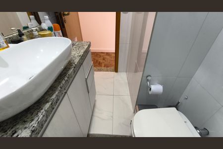 Apartamento à venda com 106m², 3 quartos e 1 vagaBanheiro da Suíte