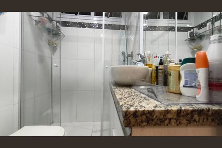 Apartamento à venda com 106m², 3 quartos e 1 vagaBanheiro da Suíte