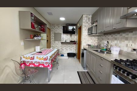 Apartamento à venda com 106m², 3 quartos e 1 vagaCozinha