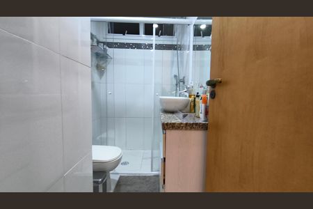 Apartamento à venda com 106m², 3 quartos e 1 vagaBanheiro da Suíte