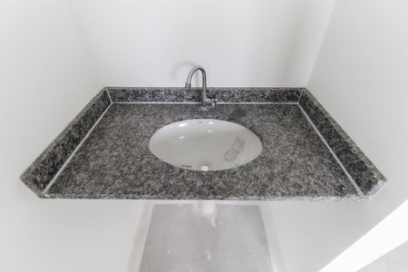 Apartamento à venda com 34m², 2 quartos e sem vagaBanheiro