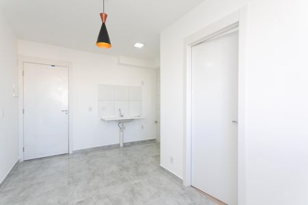 Sala  de apartamento para alugar com 2 quartos, 34m² em Vila Norma, São Paulo