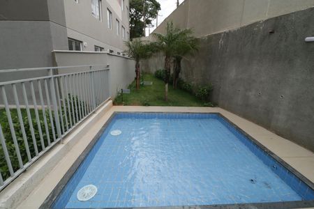 Apartamento para alugar com 35m², 2 quartos e sem vagaÁrea comum - Piscina