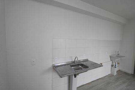 Cozinha de apartamento para alugar com 2 quartos, 35m² em Jardim Santa Adelia, São Paulo