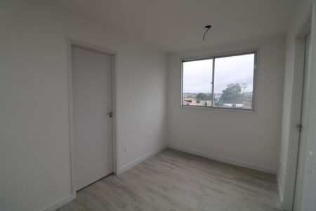 Sala de apartamento para alugar com 2 quartos, 35m² em Jardim Santa Adelia, São Paulo