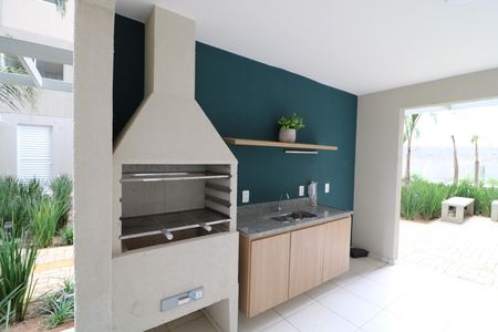 Apartamento para alugar com 35m², 2 quartos e sem vagaÁrea comum - Churrasqueira