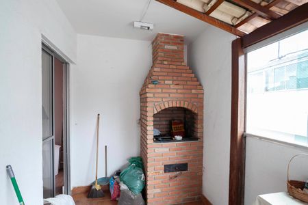 Apartamento à venda com 121m², 2 quartos e 2 vagasCobertura