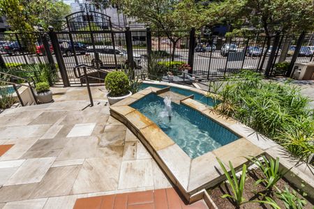 Apartamento para alugar com 60m², 2 quartos e 1 vagaEntrada