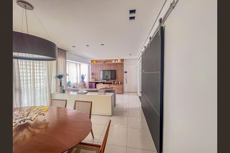 Sala de apartamento para alugar com 3 quartos, 91m² em Lourdes, Belo Horizonte