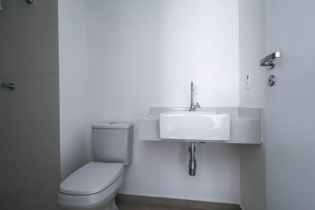 Studio para alugar com 24m², 1 quarto e sem vaga Studio para alugar com 24m², 1 quarto e sem vagaBanheiro