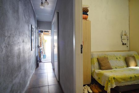 Casa à venda com 45m², 1 quarto e 2 vagasCorredor 