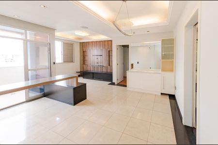 Apartamento para alugar com 77m², 2 quartos e 2 vagasSala