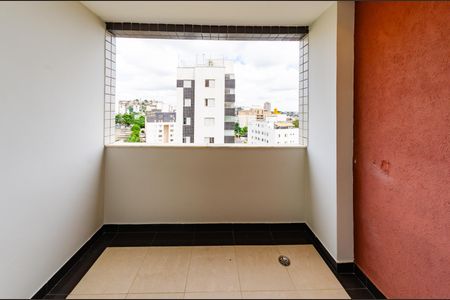 Apartamento para alugar com 77m², 2 quartos e 2 vagasVaranda
