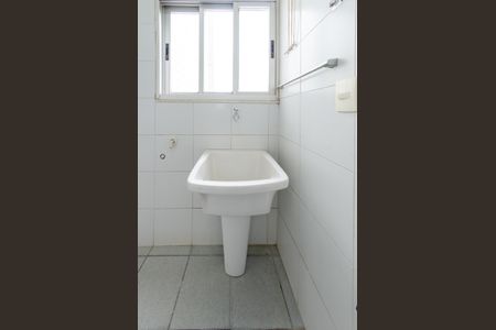 Apartamento para alugar com 77m², 2 quartos e 2 vagasÁrea de serviço