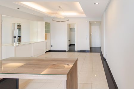 Sala de apartamento para alugar com 2 quartos, 77m² em Buritis, Belo Horizonte