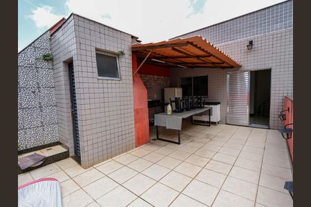 Apartamento à venda com 125m², 3 quartos e 2 vagasCobertura