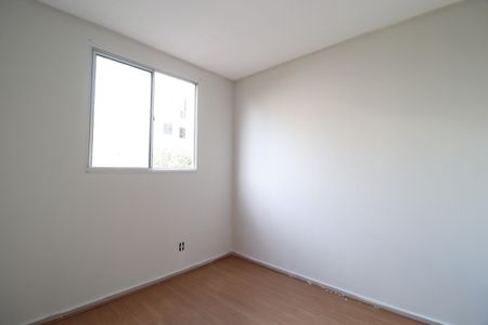 Quarto 2 de apartamento para alugar com 2 quartos, 43m² em Shopping Park, Uberlândia