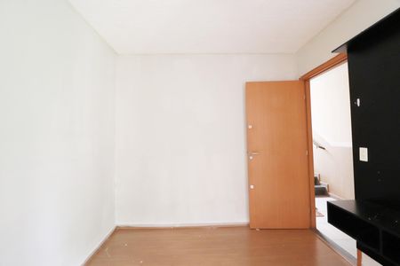 Sala de apartamento para alugar com 2 quartos, 43m² em Shopping Park, Uberlândia