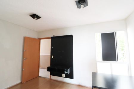 Sala de apartamento para alugar com 2 quartos, 43m² em Shopping Park, Uberlândia