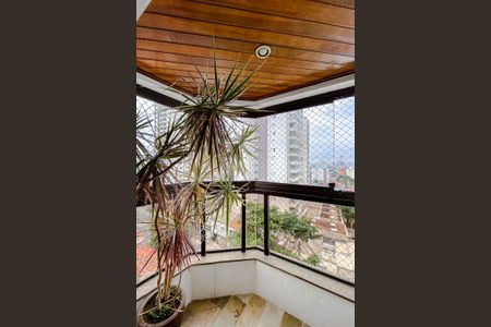 Apartamento à venda com 142m², 3 quartos e 2 vagasVaranda da Suíte