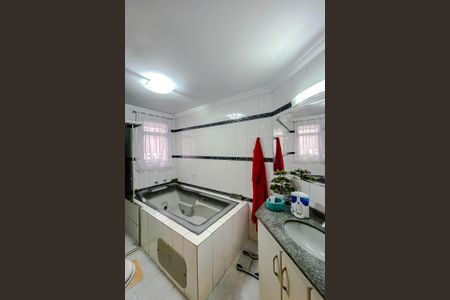 Apartamento à venda com 142m², 3 quartos e 2 vagasBanheiro da Suíte